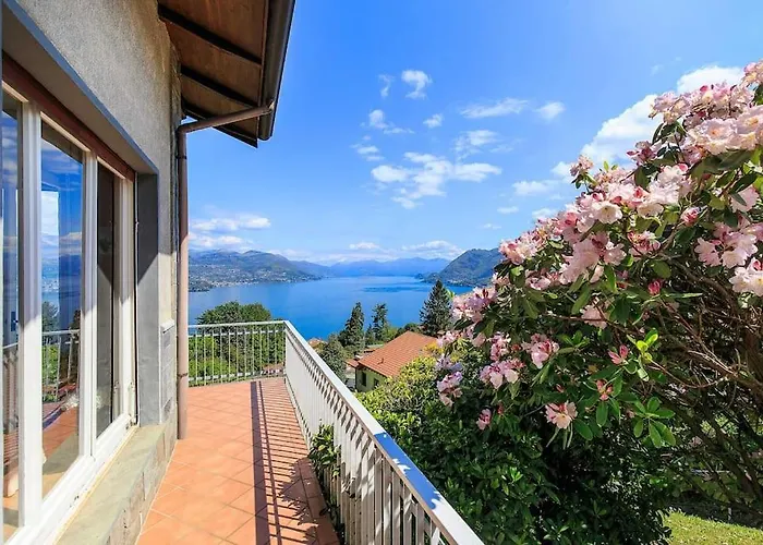 Lovely With Amazing Views! - Casa Laura 펜션 *